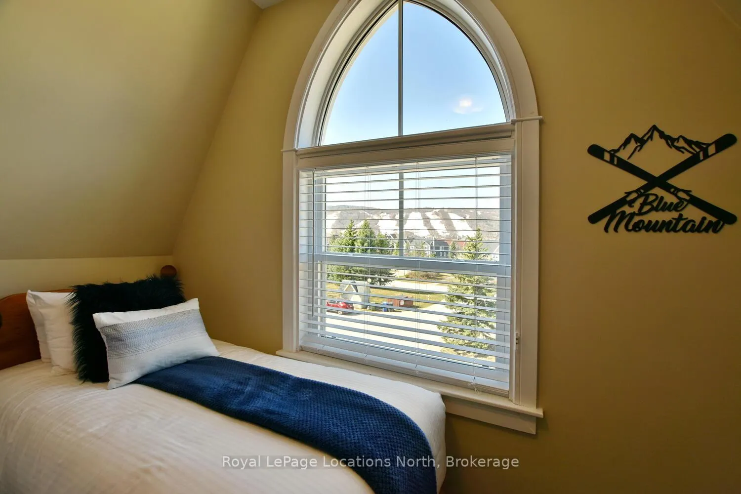 Photo 41 of Unit 223, 170 Snowbridge Way, Blue Mountains — HOMEH