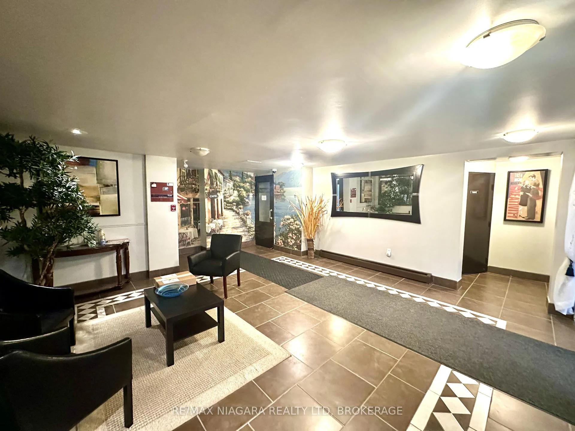 Photo 7 of Unit 105, 7 Riverview Boulevard, St. Catharines, Glendale/Glenridge — HOMEH