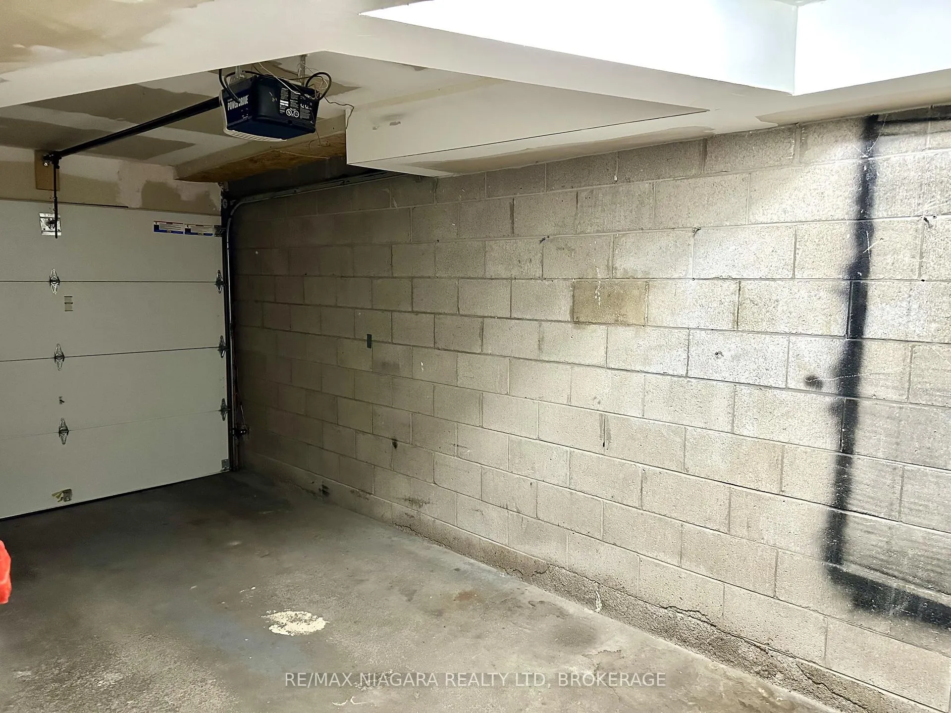 Photo 12 of Unit 105, 7 Riverview Boulevard, St. Catharines, Glendale/Glenridge — HOMEH