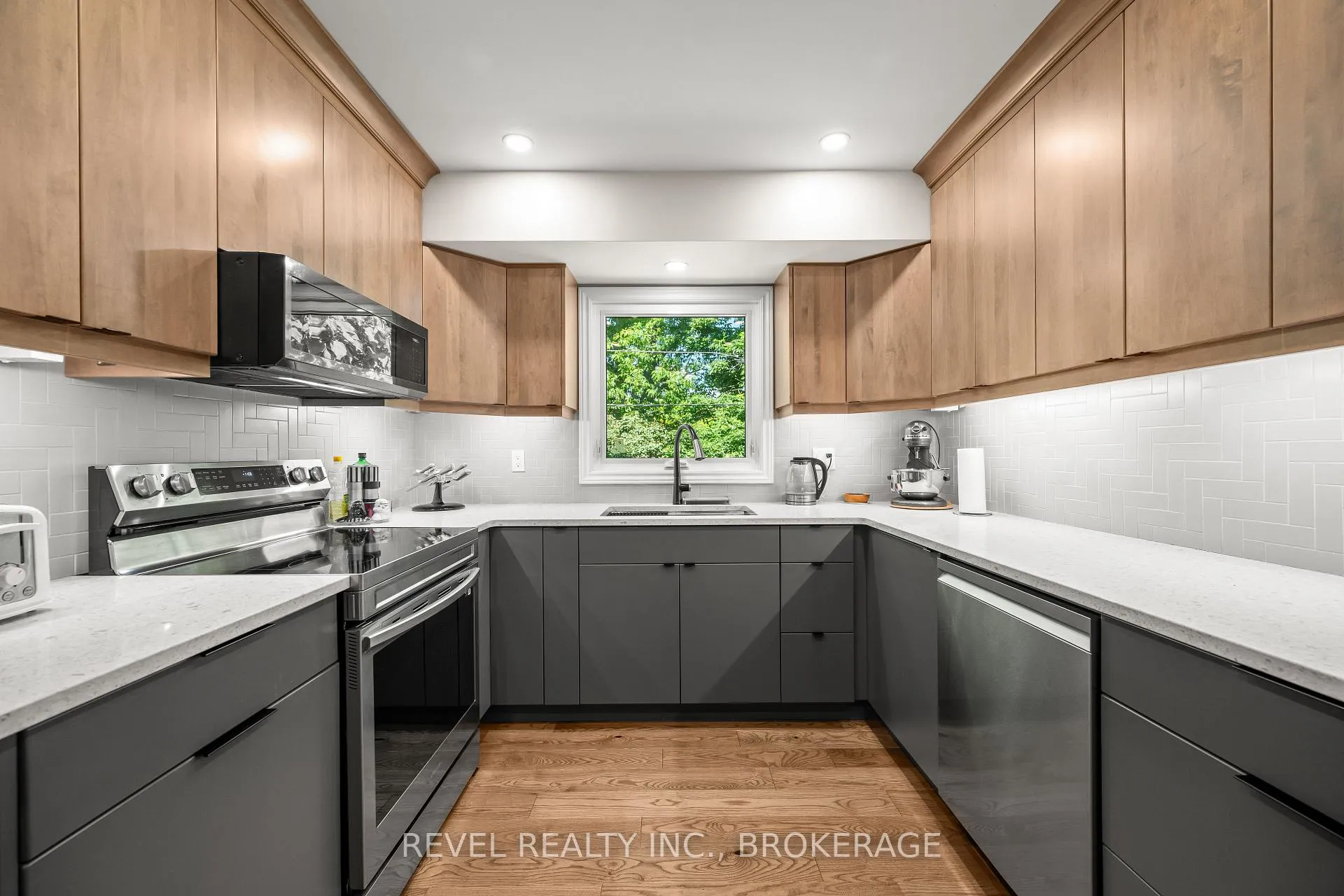 Photo 13 of 163 Braemar Road, Kingston, City SouthWest — HOMEH