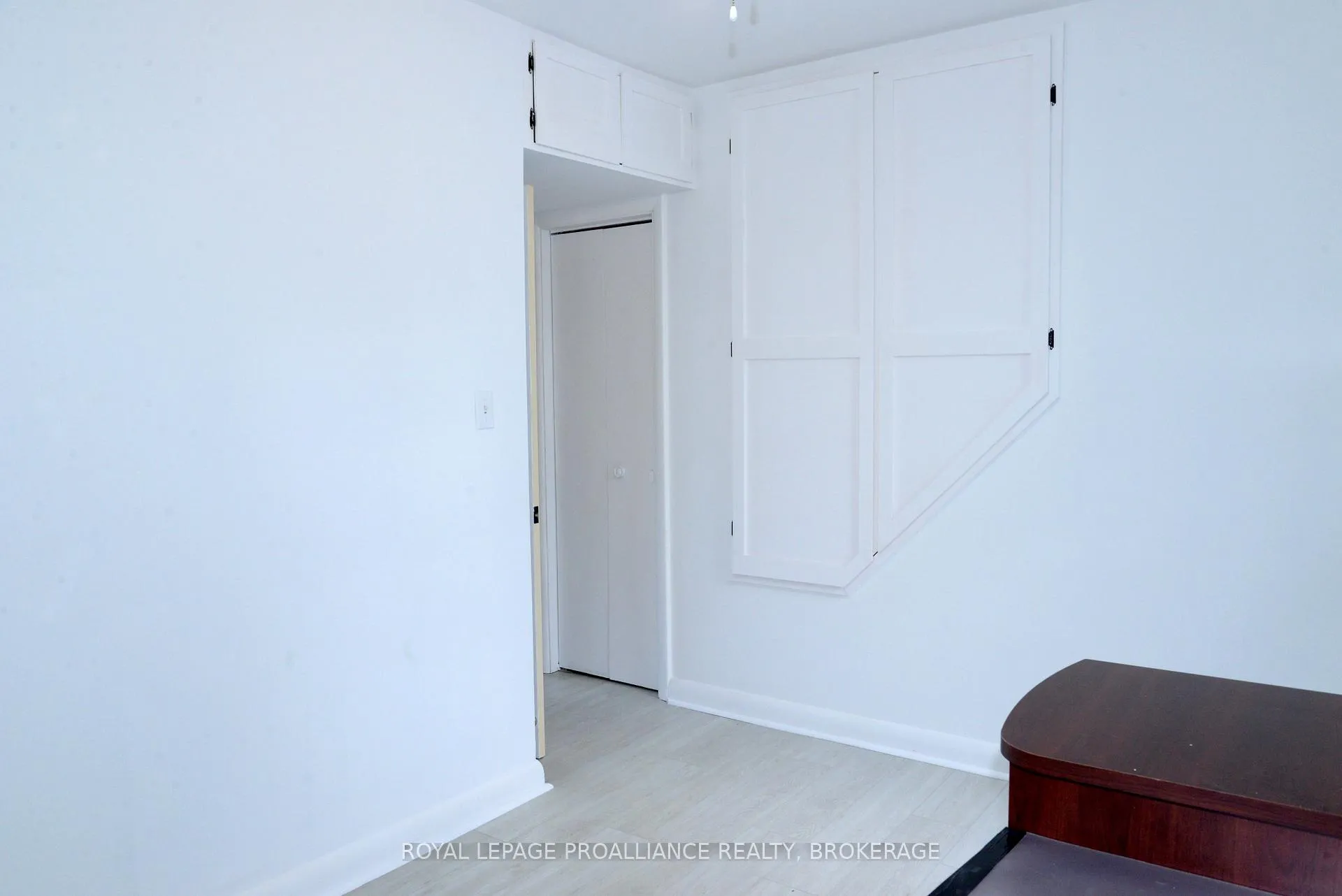 Photo 11 of 775 Alfred Crescent, Kingston, East of Sir John A. Blvd — HOMEH