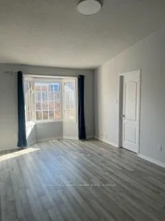 Photo 16 of 308 Freedom Private, Ottawa, Riverview Park — HOMEH