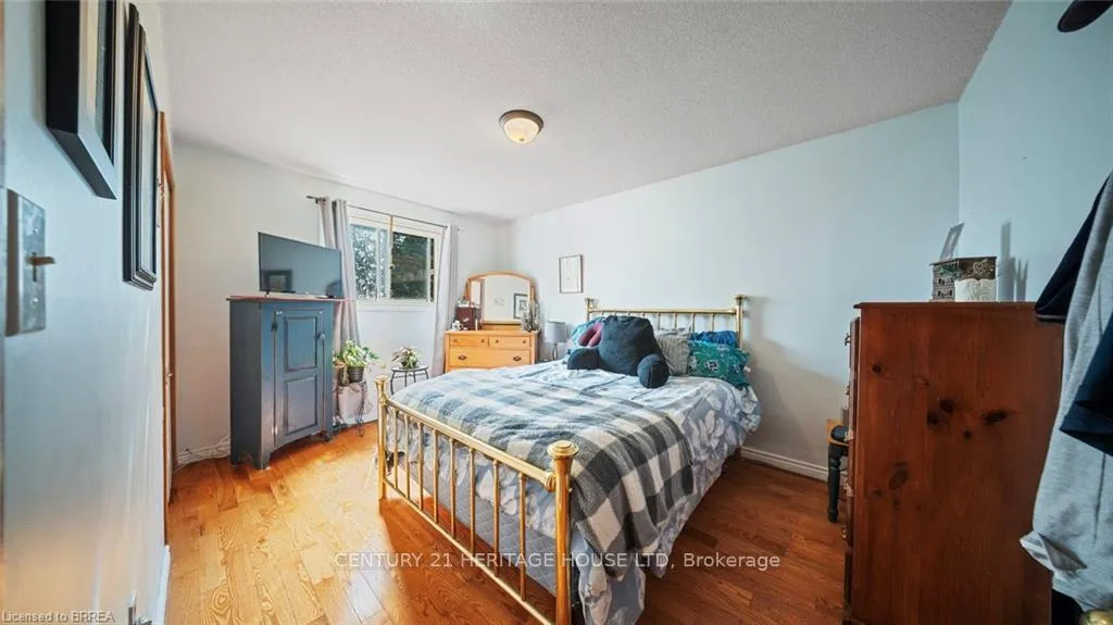 Photo 17 of 6442 Taylor Street, Niagara Falls, Dorchester — HOMEH