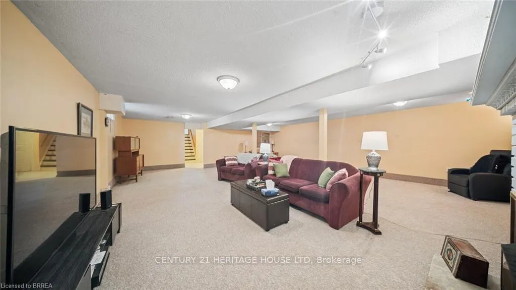 Photo 19 of 6442 Taylor Street, Niagara Falls, Dorchester — HOMEH
