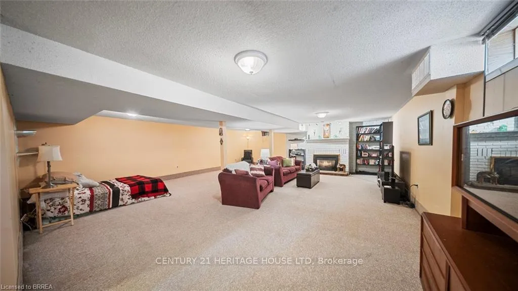 Photo 20 of 6442 Taylor Street, Niagara Falls, Dorchester — HOMEH