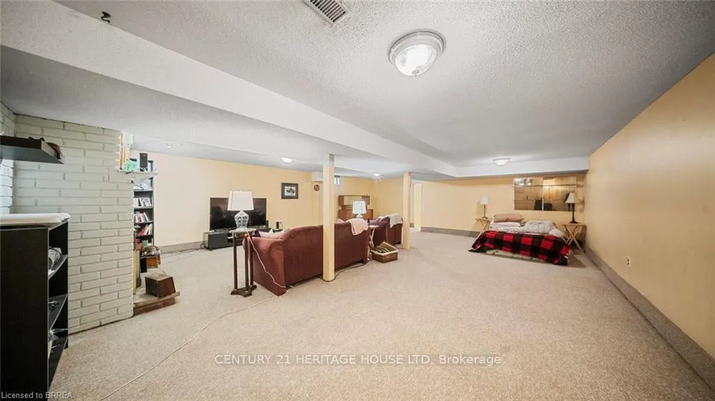 Photo 22 of 6442 Taylor Street, Niagara Falls, Dorchester — HOMEH