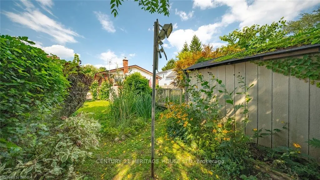 Photo 32 of 6442 Taylor Street, Niagara Falls, Dorchester — HOMEH