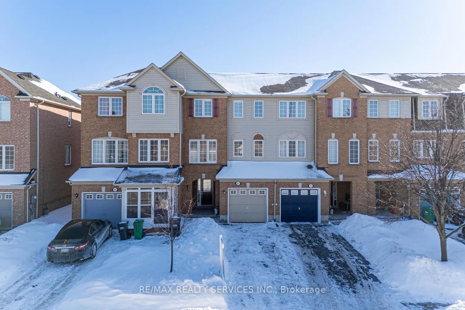 Photo 1 of 67 Decker Hollow Circle, Brampton, Credit Valley — HOMEH