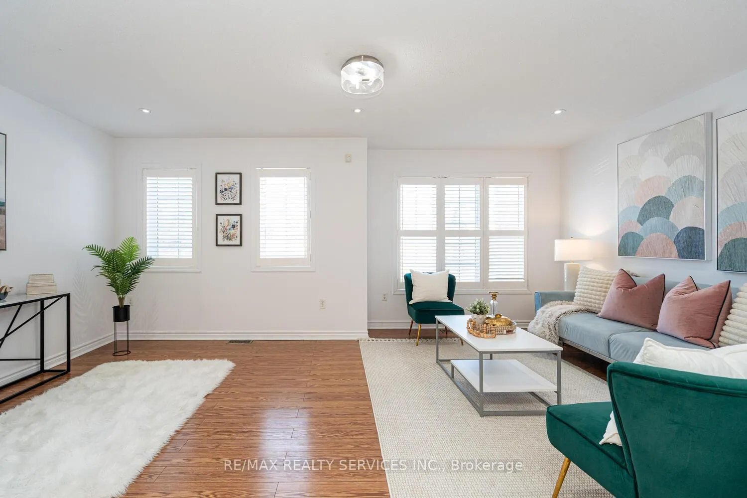 Photo 22 of 67 Decker Hollow Circle, Brampton, Credit Valley — HOMEH