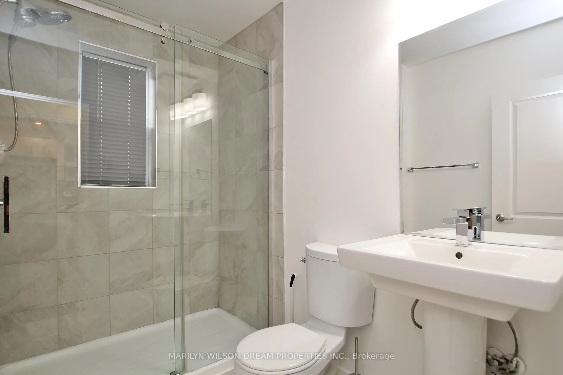 Photo 23 of Unit 3, 35 Donald Street, Ottawa, Overbrook — HOMEH
