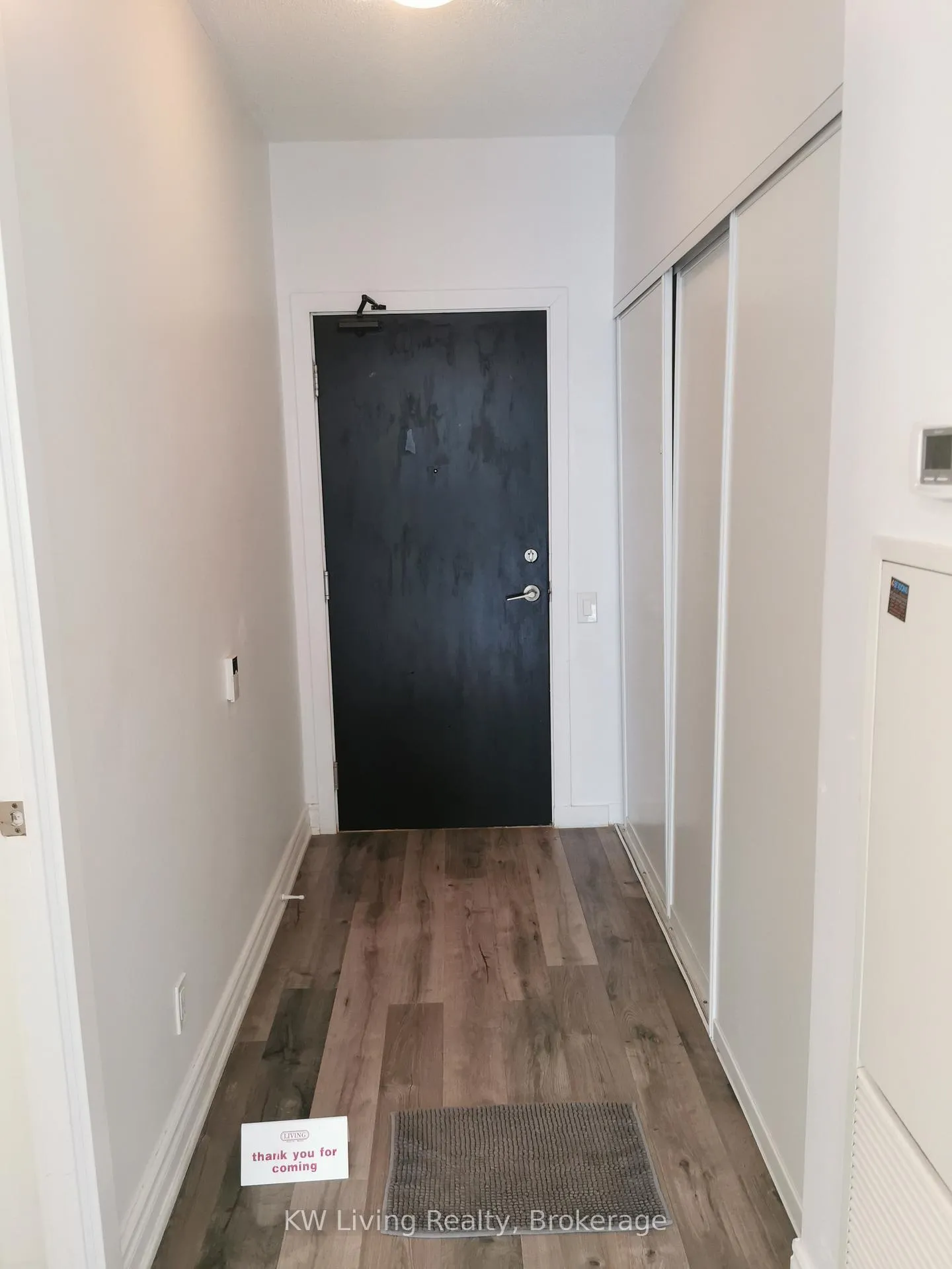 Photo 2 of Unit 904, 33 Charles Street E, Toronto, Church-Yonge Corridor — HOMEH
