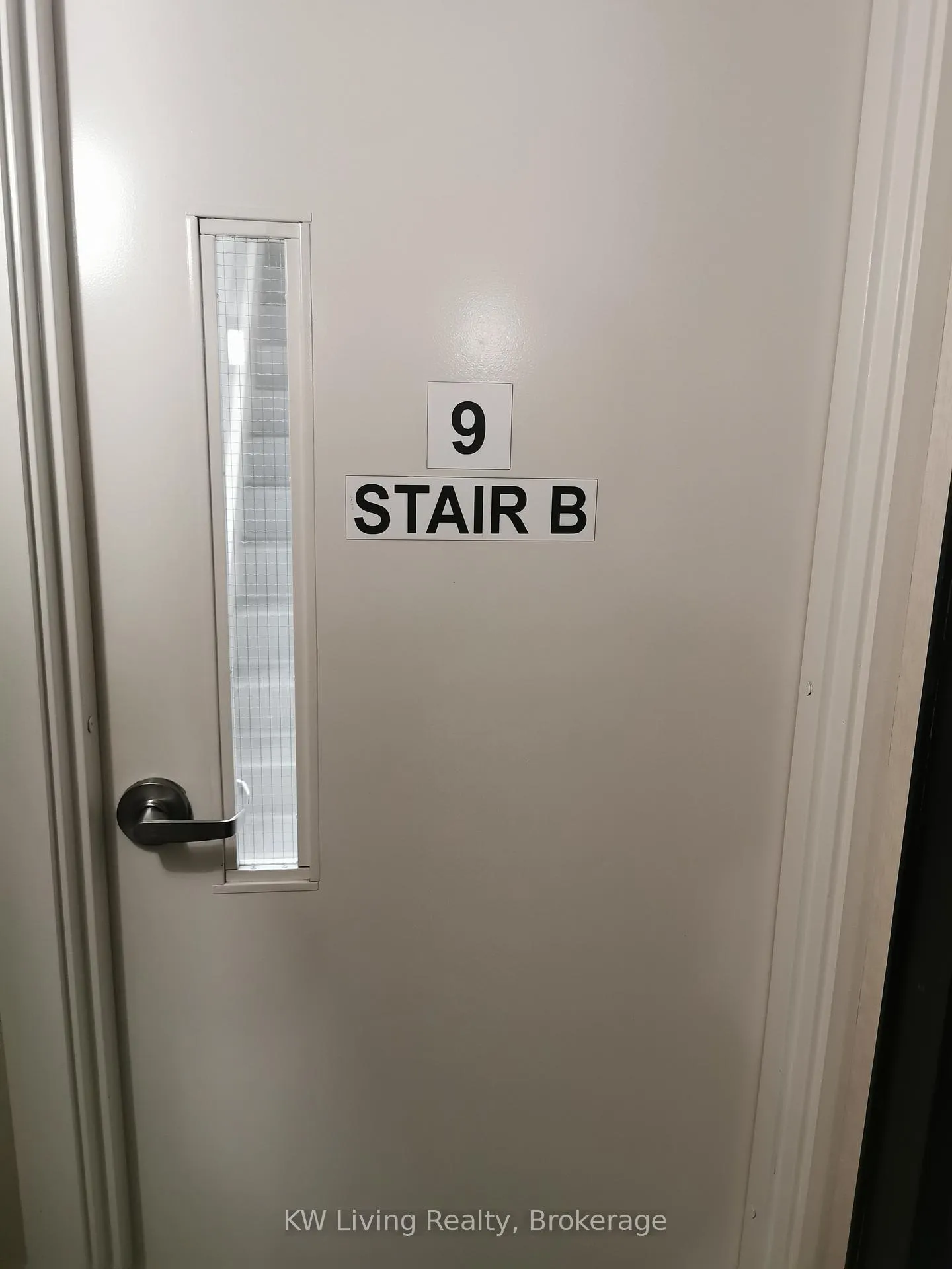 Photo 9 of Unit 904, 33 Charles Street E, Toronto, Church-Yonge Corridor — HOMEH