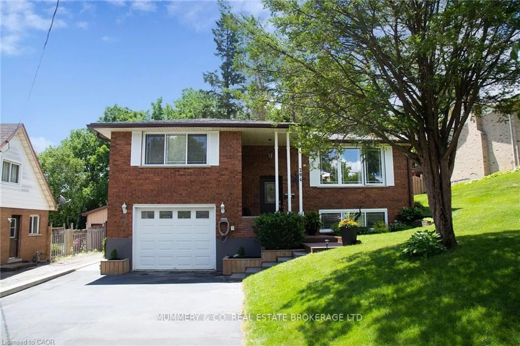 Photo 1 of 294 South Drive S, Norfolk, Simcoe — HOMEH