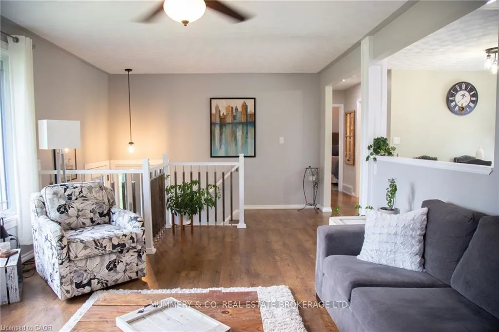Photo 7 of 294 South Drive S, Norfolk, Simcoe — HOMEH