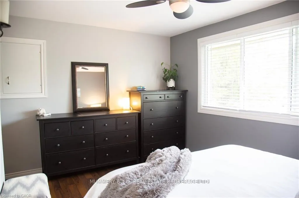 Photo 20 of 294 South Drive S, Norfolk, Simcoe — HOMEH