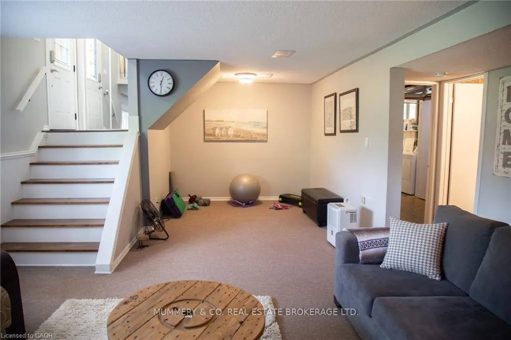 Photo 32 of 294 South Drive S, Norfolk, Simcoe — HOMEH