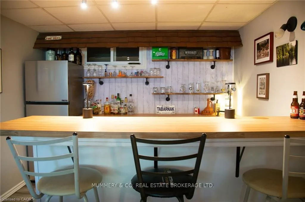 Photo 36 of 294 South Drive S, Norfolk, Simcoe — HOMEH
