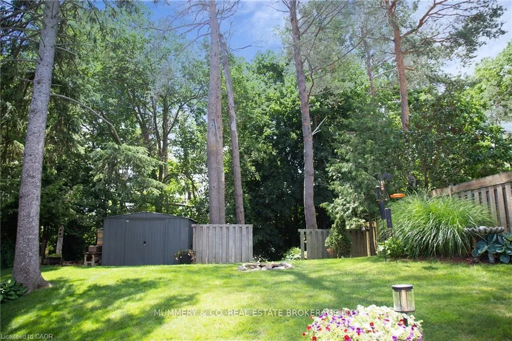 Photo 46 of 294 South Drive S, Norfolk, Simcoe — HOMEH