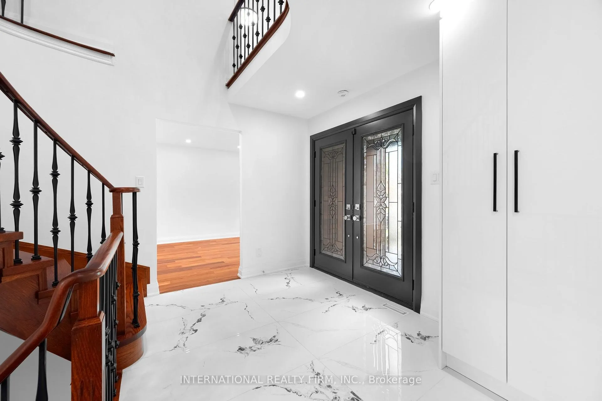 Photo 8 of 60 Major William Sharpe Drive, Brampton, Northwood Park — HOMEH