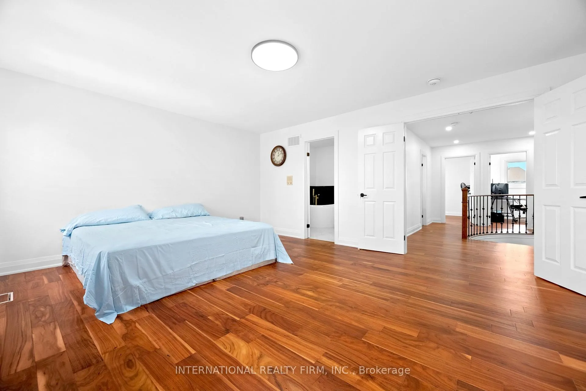 Photo 25 of 60 Major William Sharpe Drive, Brampton, Northwood Park — HOMEH