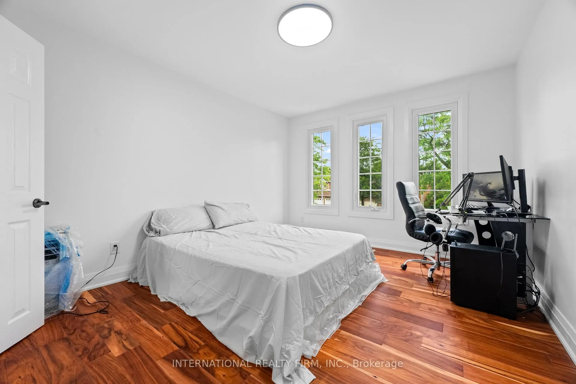 Photo 32 of 60 Major William Sharpe Drive, Brampton, Northwood Park — HOMEH