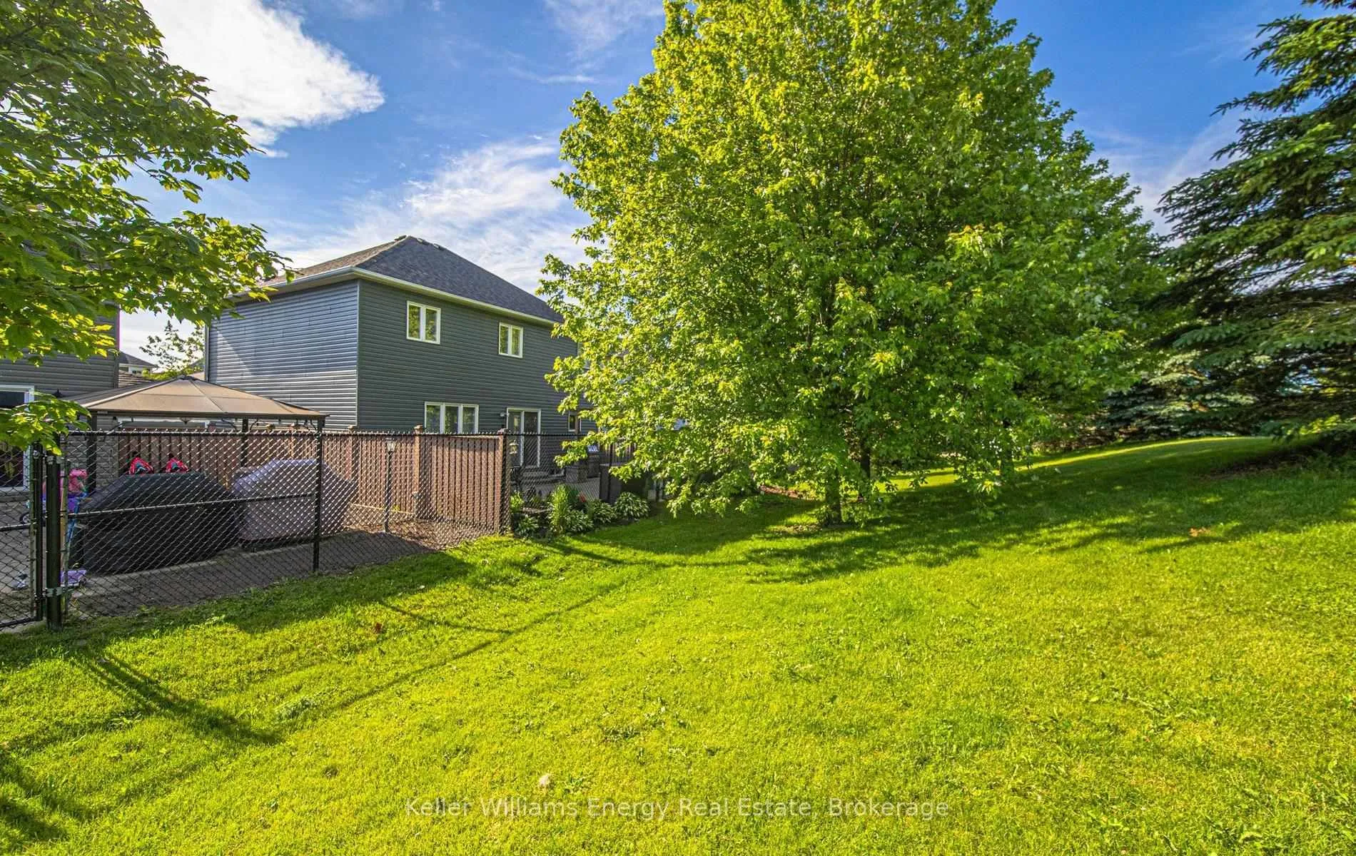 Photo 14 of 66 Stillwell Lane, Clarington, Newcastle — HOMEH