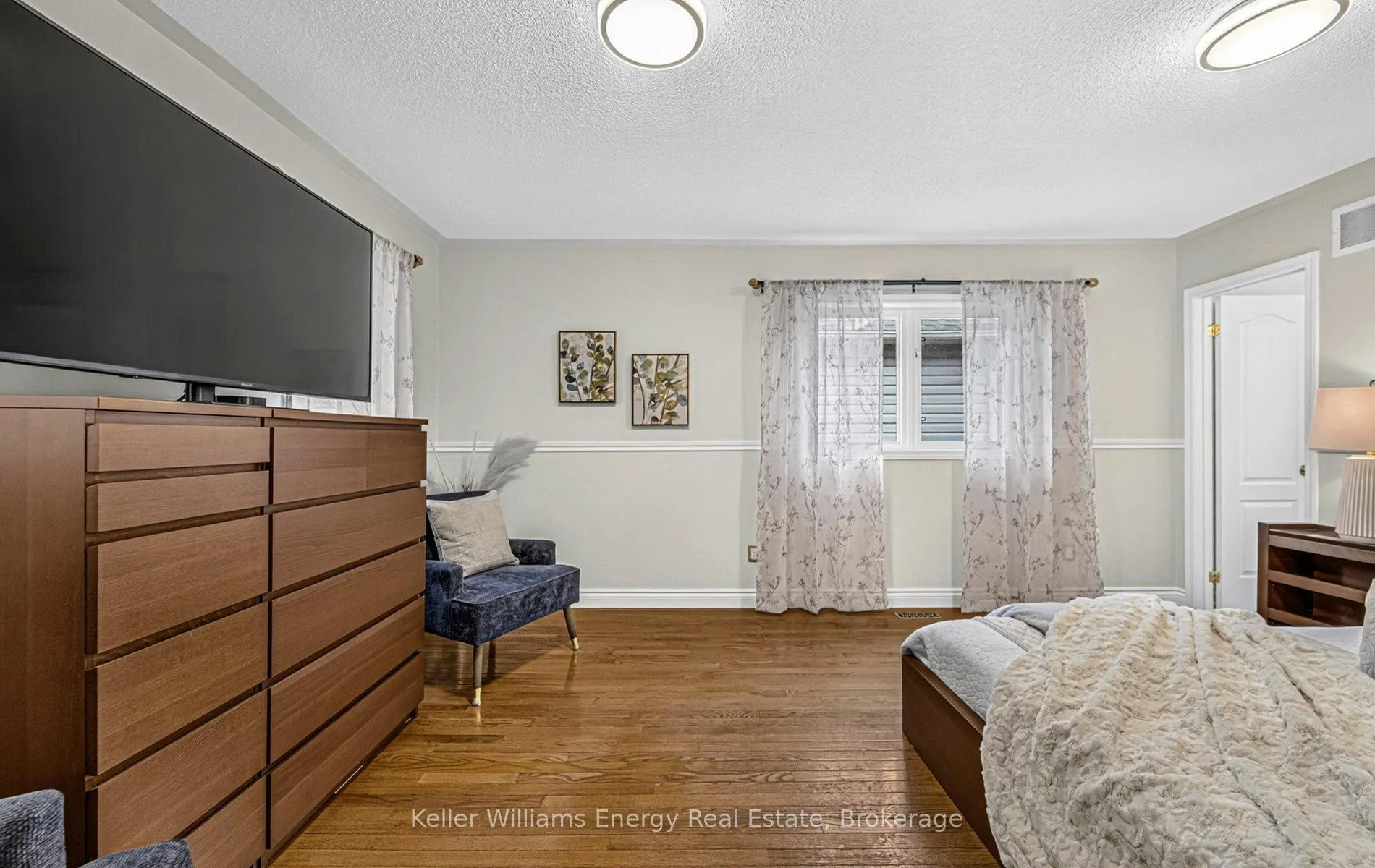 Photo 34 of 66 Stillwell Lane, Clarington, Newcastle — HOMEH