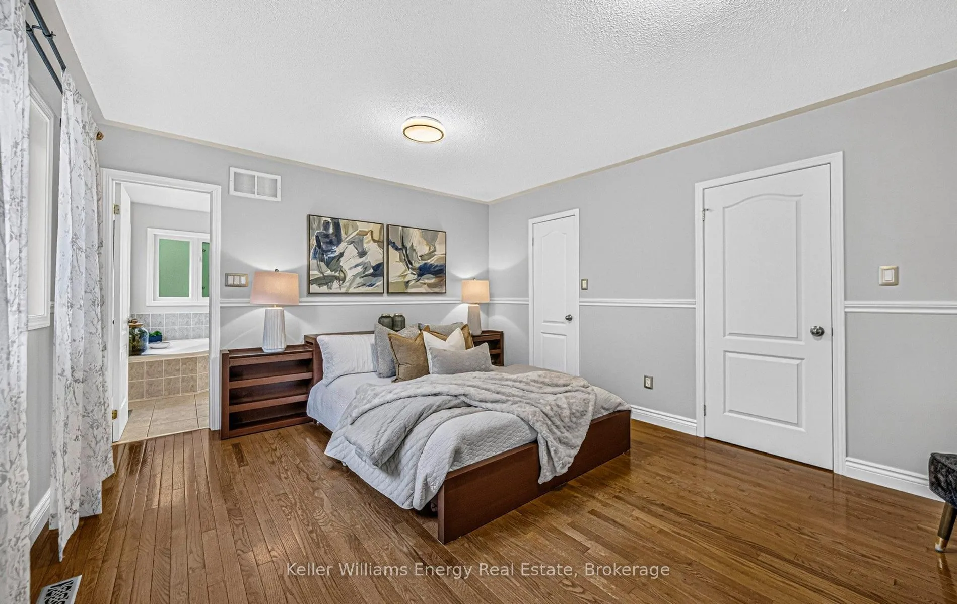 Photo 35 of 66 Stillwell Lane, Clarington, Newcastle — HOMEH