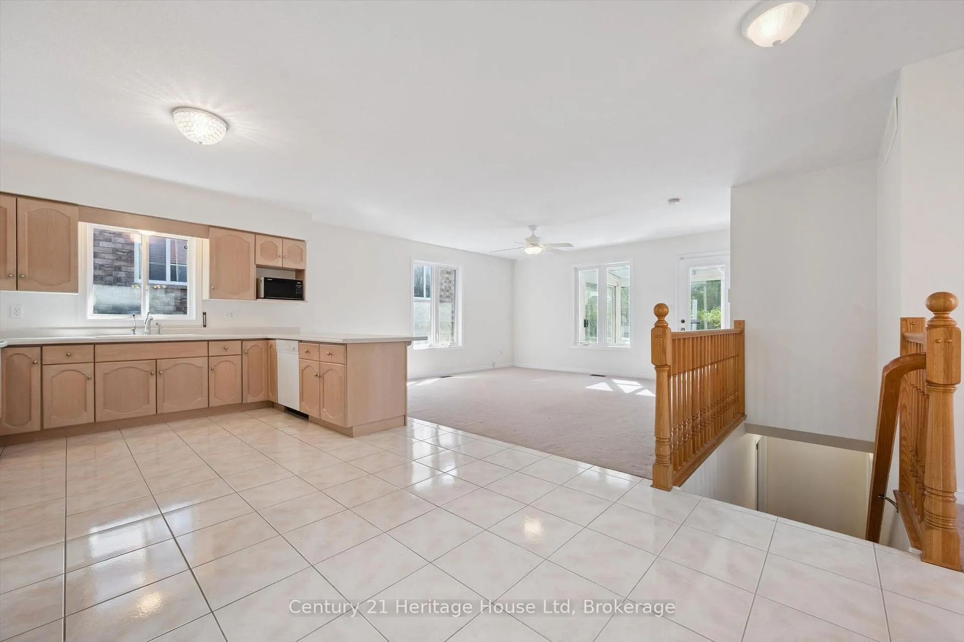 Photo 9 of 35 Shackleton Drive, Guelph, Grange Road — HOMEH