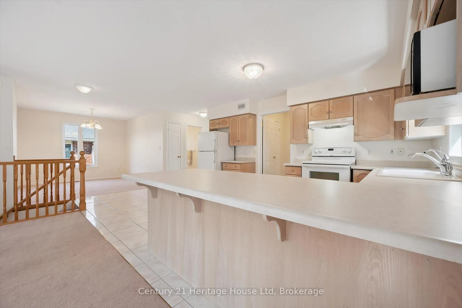 Photo 13 of 35 Shackleton Drive, Guelph, Grange Road — HOMEH