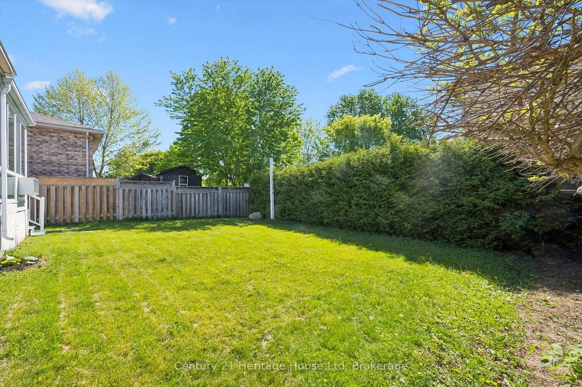 Photo 43 of 35 Shackleton Drive, Guelph, Grange Road — HOMEH