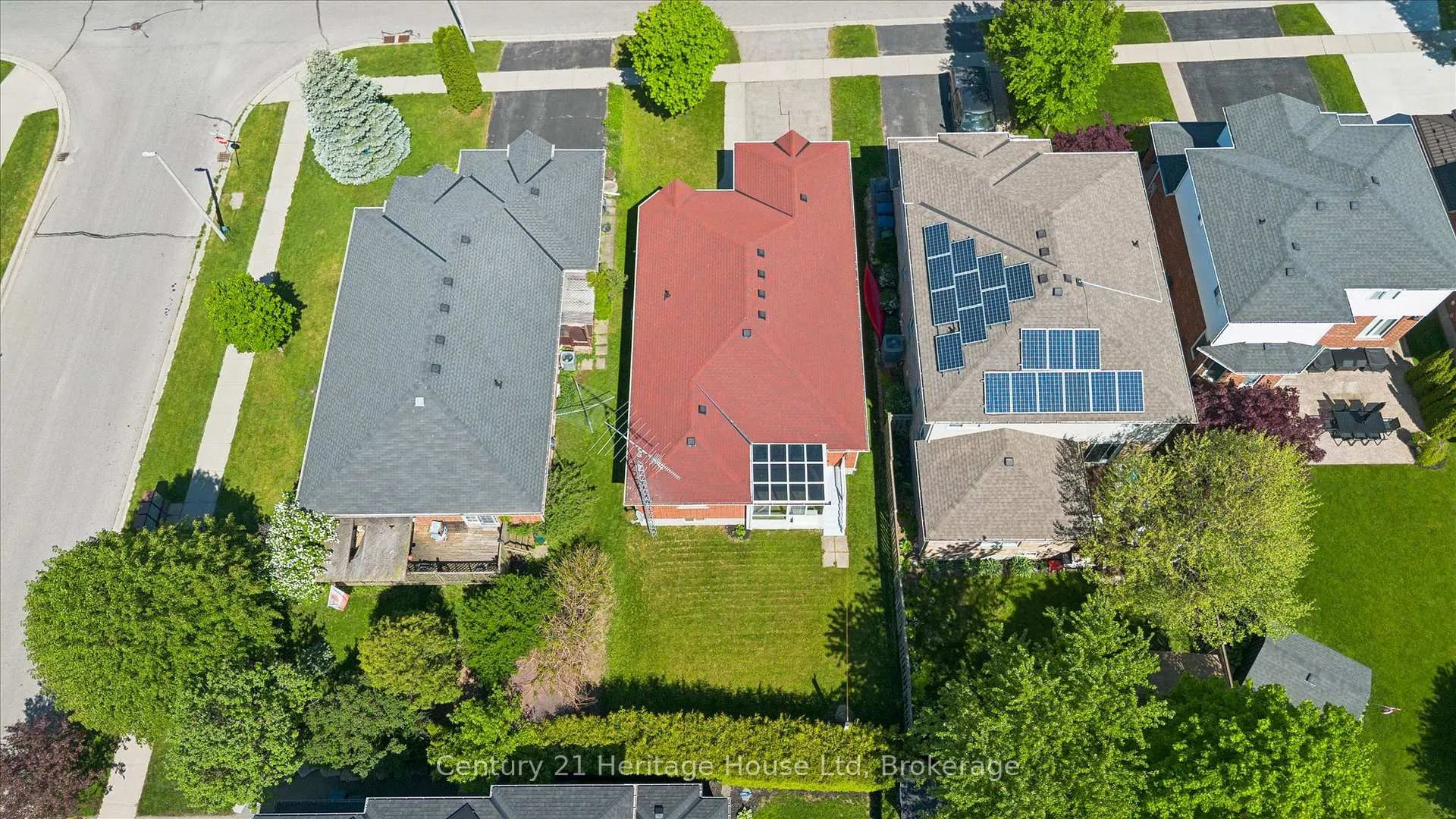 Photo 44 of 35 Shackleton Drive, Guelph, Grange Road — HOMEH