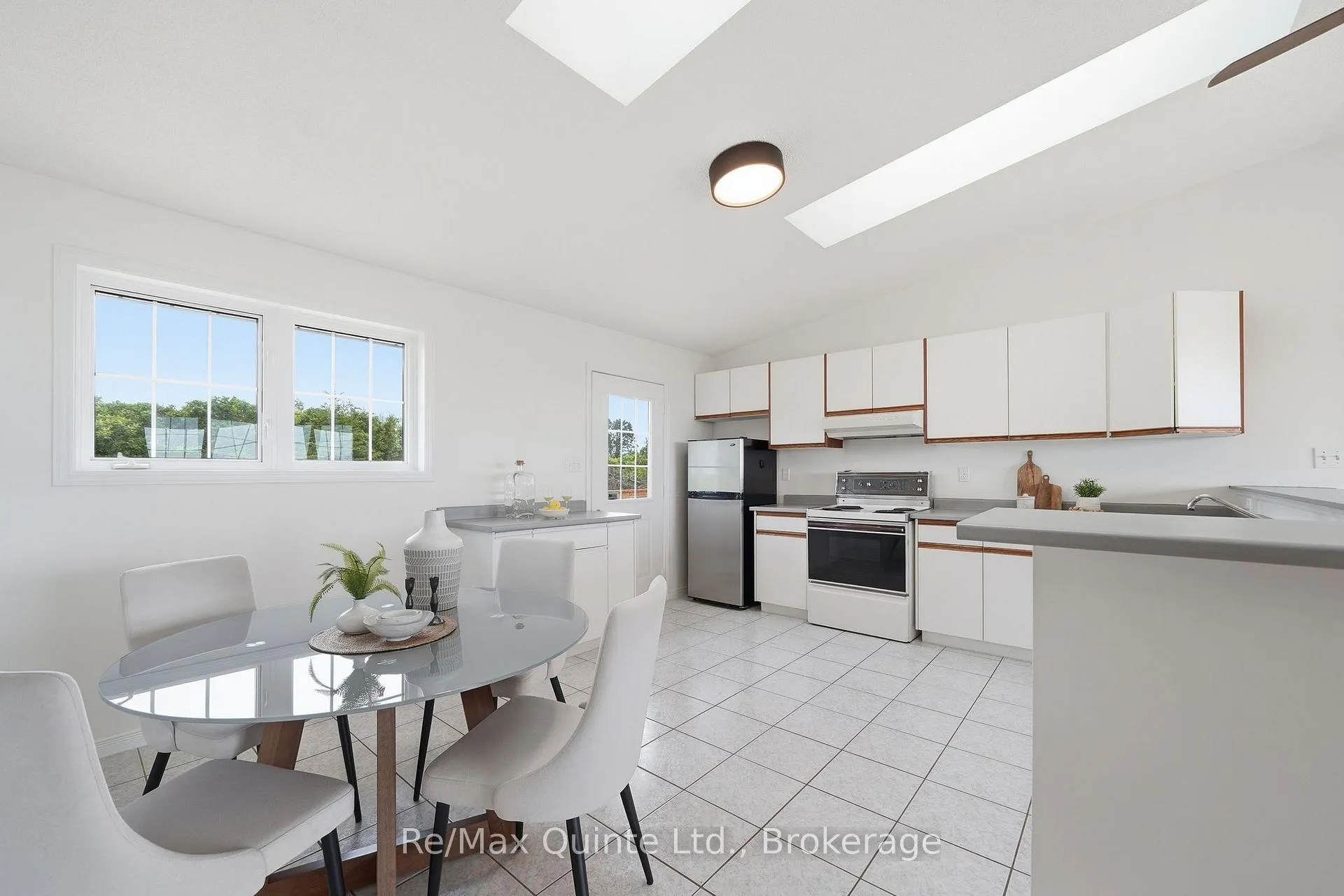 Photo 10 of 745 Weese Road, Prince Edward County, Ameliasburg Ward — HOMEH