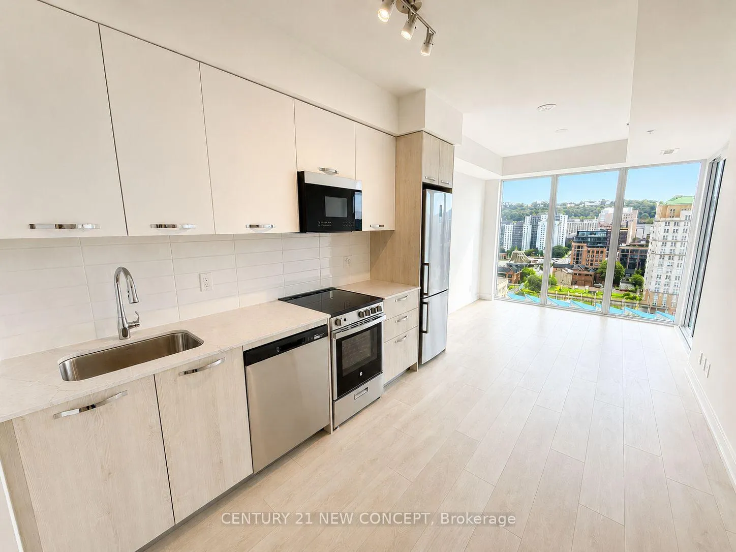 Photo 11 of Unit 1416, 75 James Street S, Hamilton, Corktown — HOMEH
