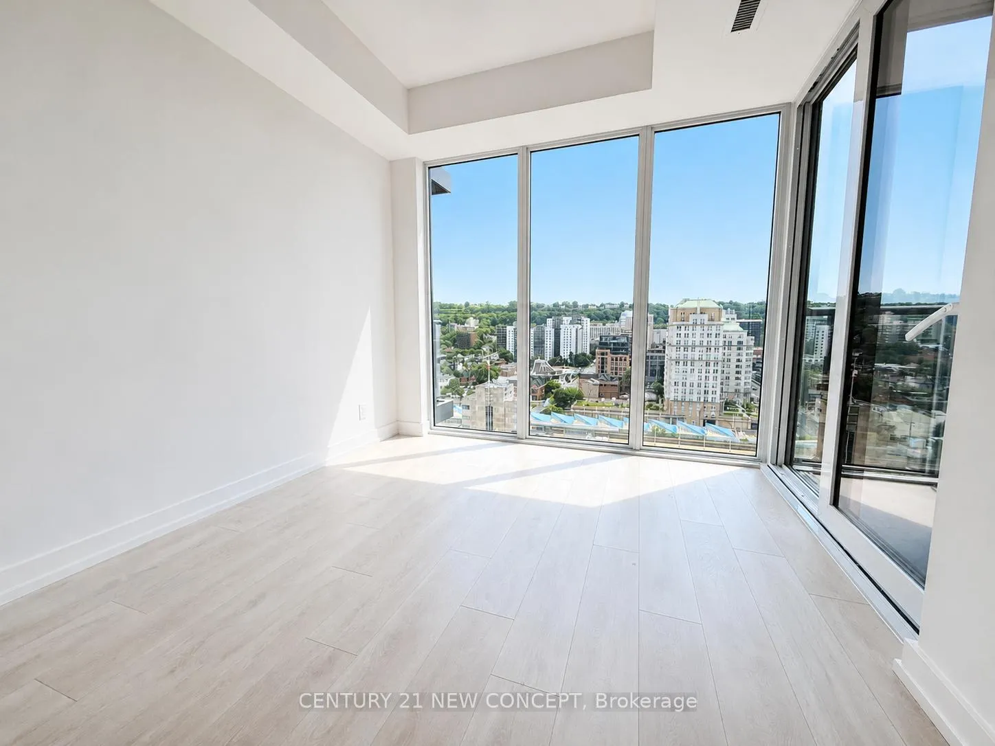 Photo 13 of Unit 1416, 75 James Street S, Hamilton, Corktown — HOMEH