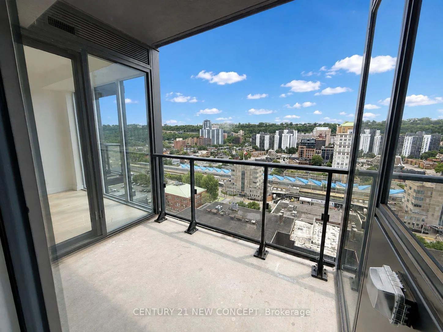 Photo 17 of Unit 1416, 75 James Street S, Hamilton, Corktown — HOMEH