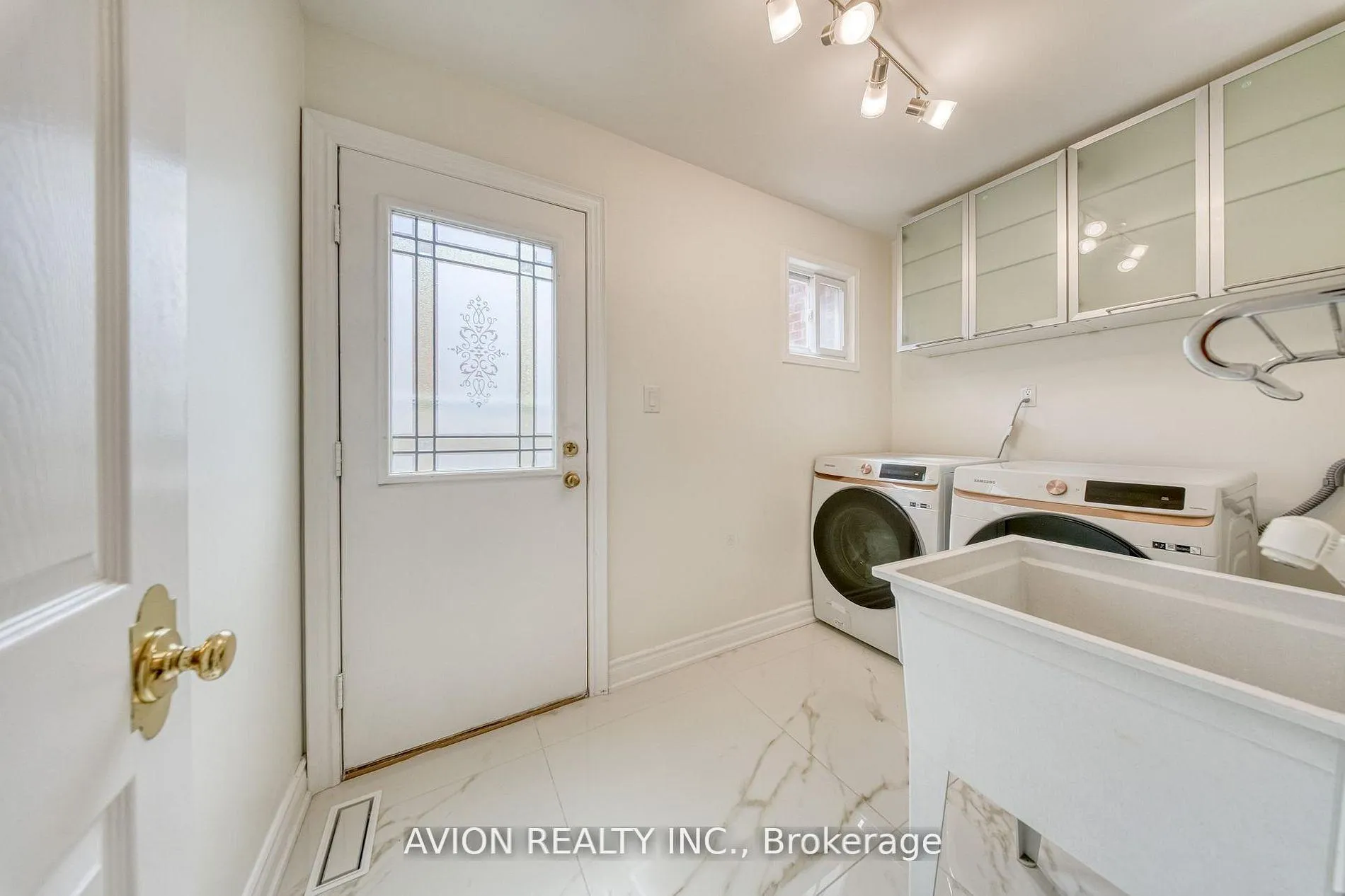 Photo 20 of 134 Butterfield Crescent, Vaughan, Maple — HOMEH