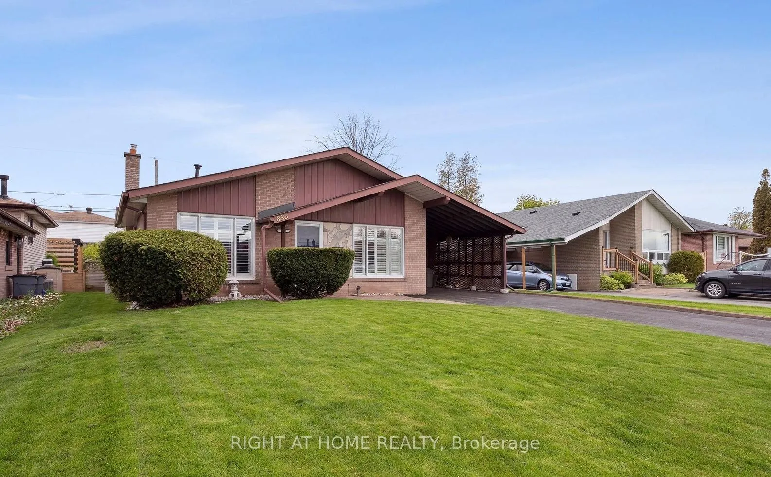 Photo 1 of Unit Basmt, 886 Grenoble Boulevard, Pickering, Bay Ridges — HOMEH