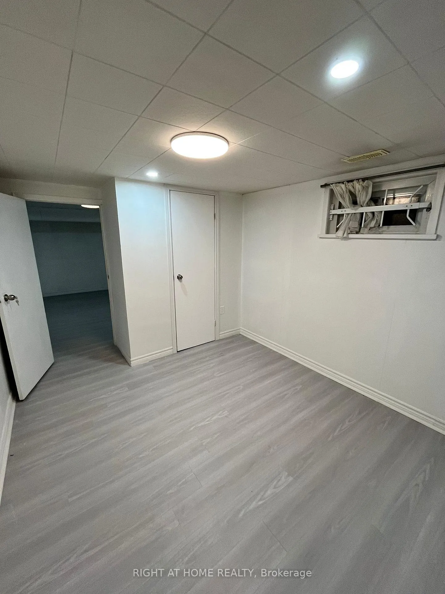 Photo 12 of Unit Basmt, 886 Grenoble Boulevard, Pickering, Bay Ridges — HOMEH