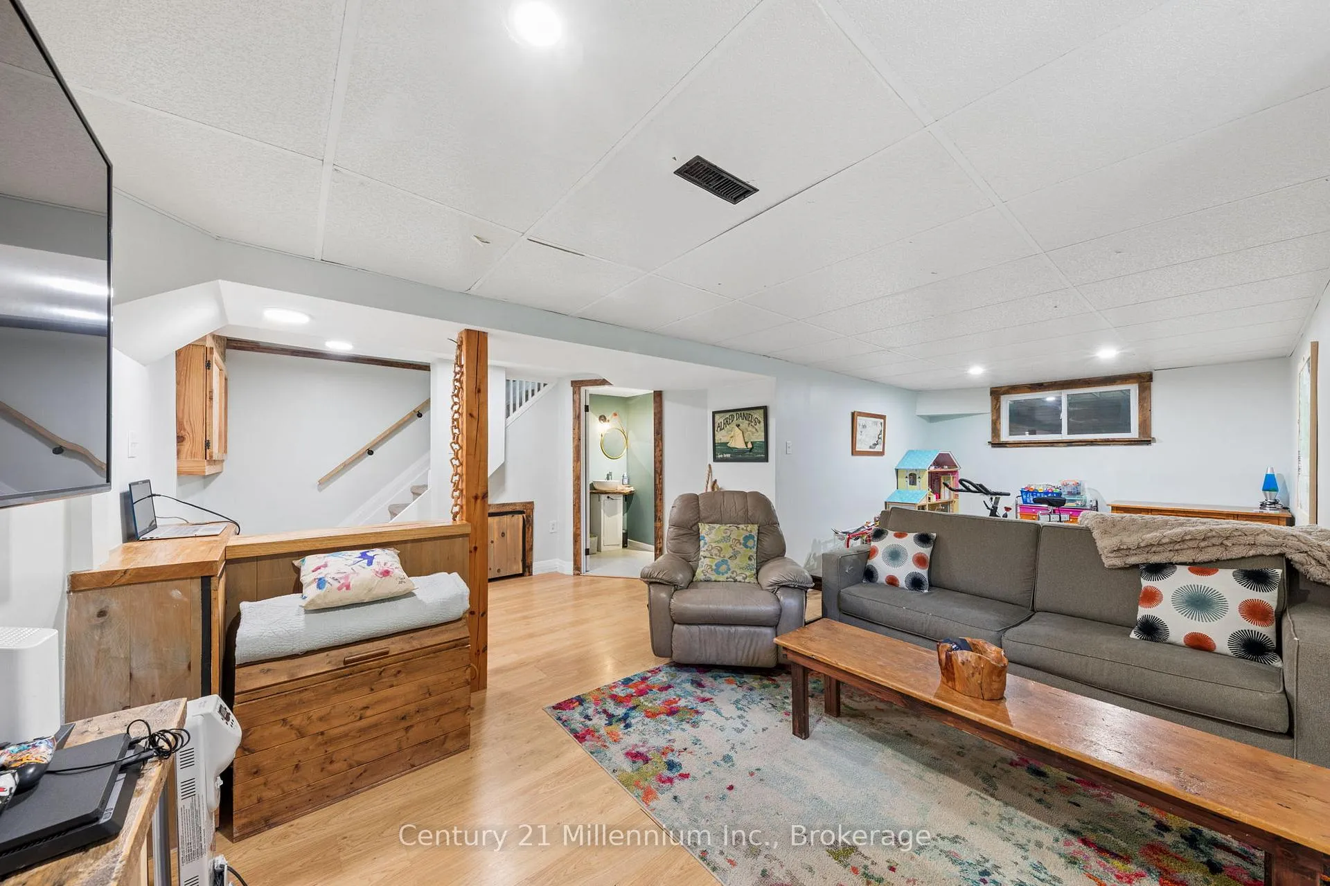 Photo 21 of 253 Valleyfield Crescent, Clearview, Stayner — HOMEH