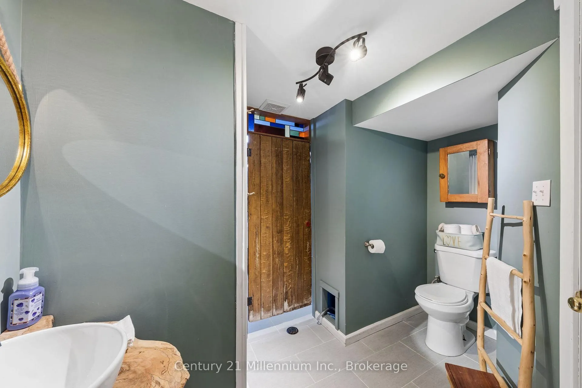 Photo 24 of 253 Valleyfield Crescent, Clearview, Stayner — HOMEH