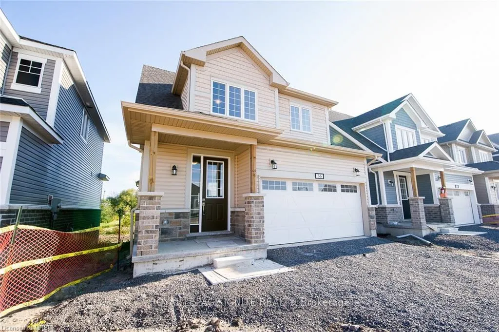 Photo 2 of 36 Oakmont Drive, Loyalist, Bath — HOMEH