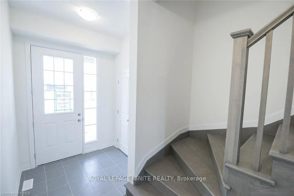 Photo 8 of 36 Oakmont Drive, Loyalist, Bath — HOMEH