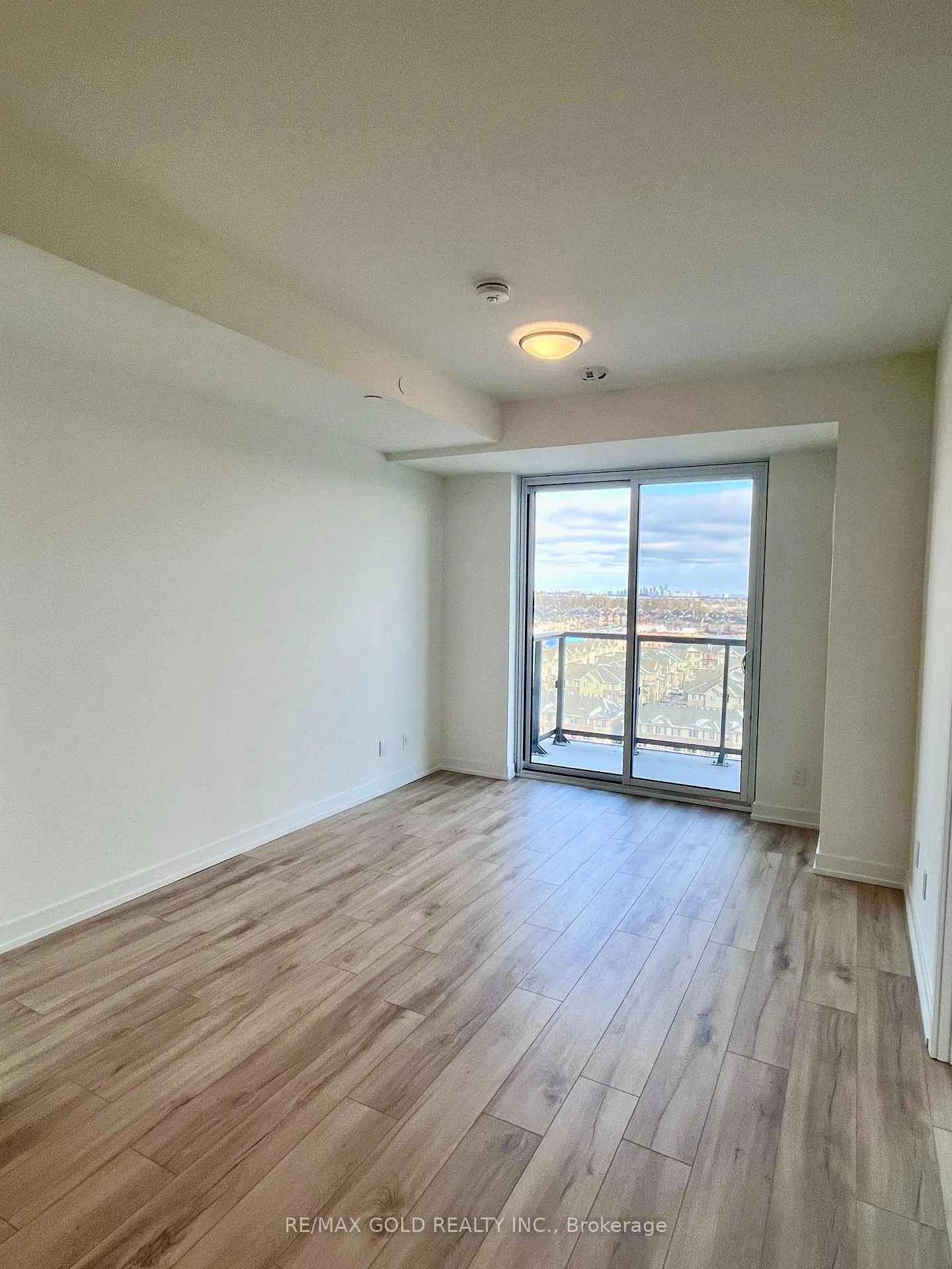 Photo 4 of Unit 1209, 345 Wheat Boom Drive, Oakville, Joshua Meadows — HOMEH