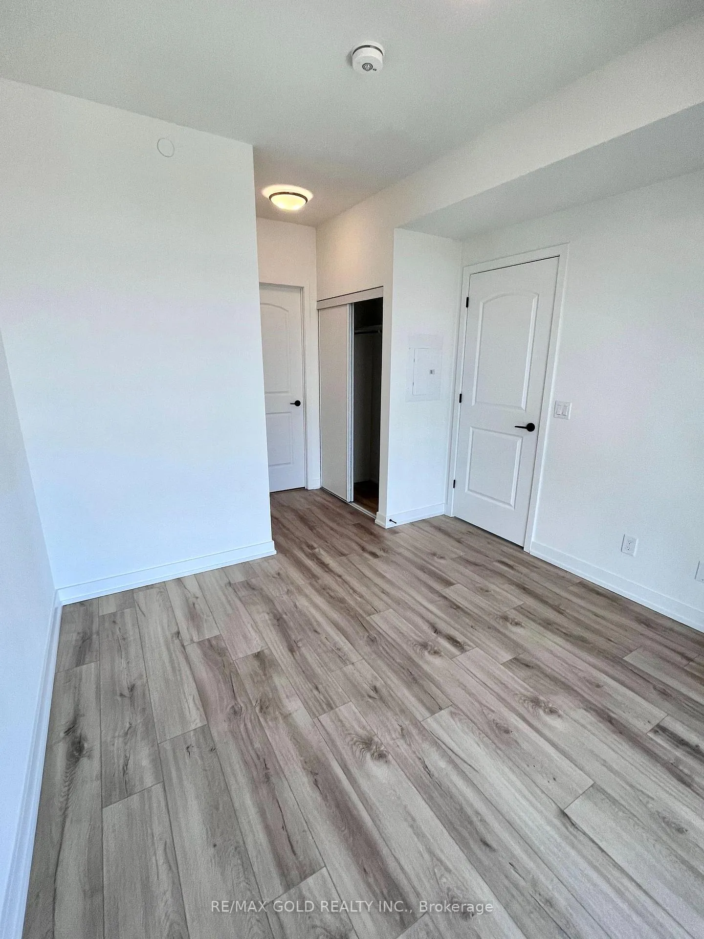 Photo 13 of Unit 1209, 345 Wheat Boom Drive, Oakville, Joshua Meadows — HOMEH
