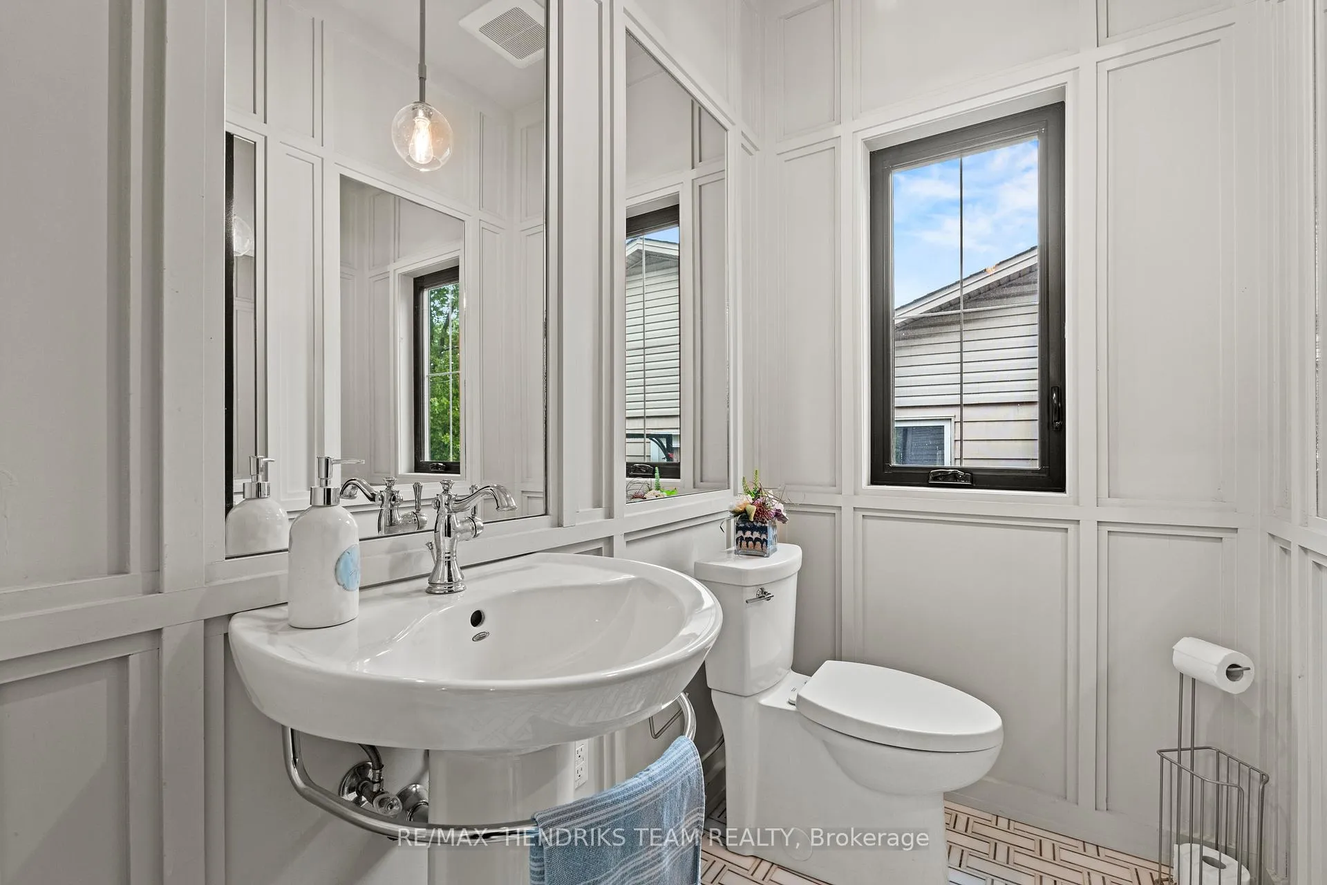 Photo 38 of 8 Stanmary Drive, St. Catharines, Fairview — HOMEH
