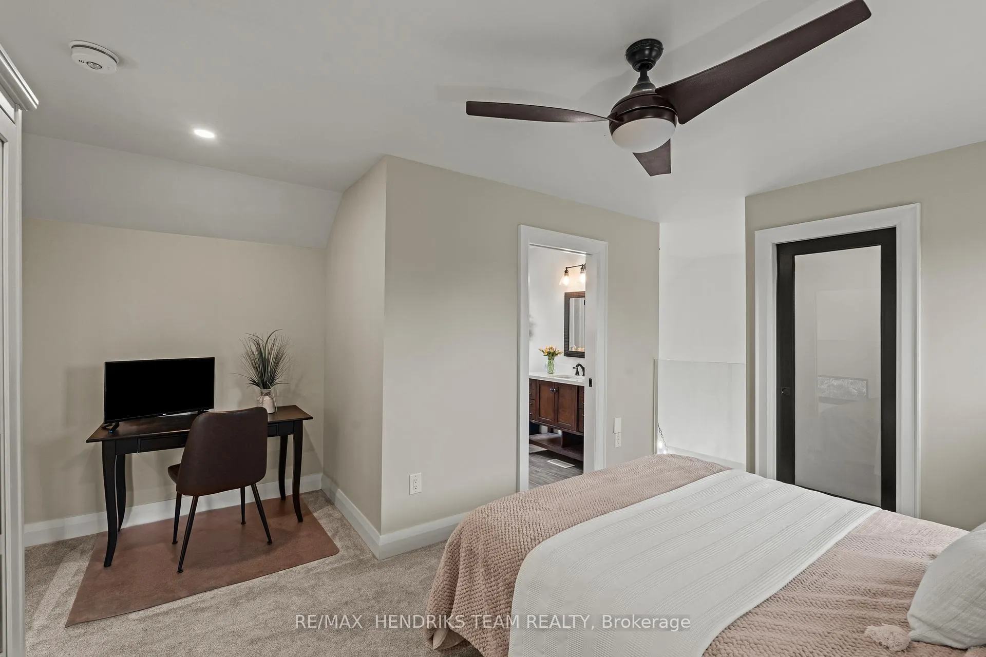 Photo 22 of 8 Stanmary Drive, St. Catharines, Fairview — HOMEH