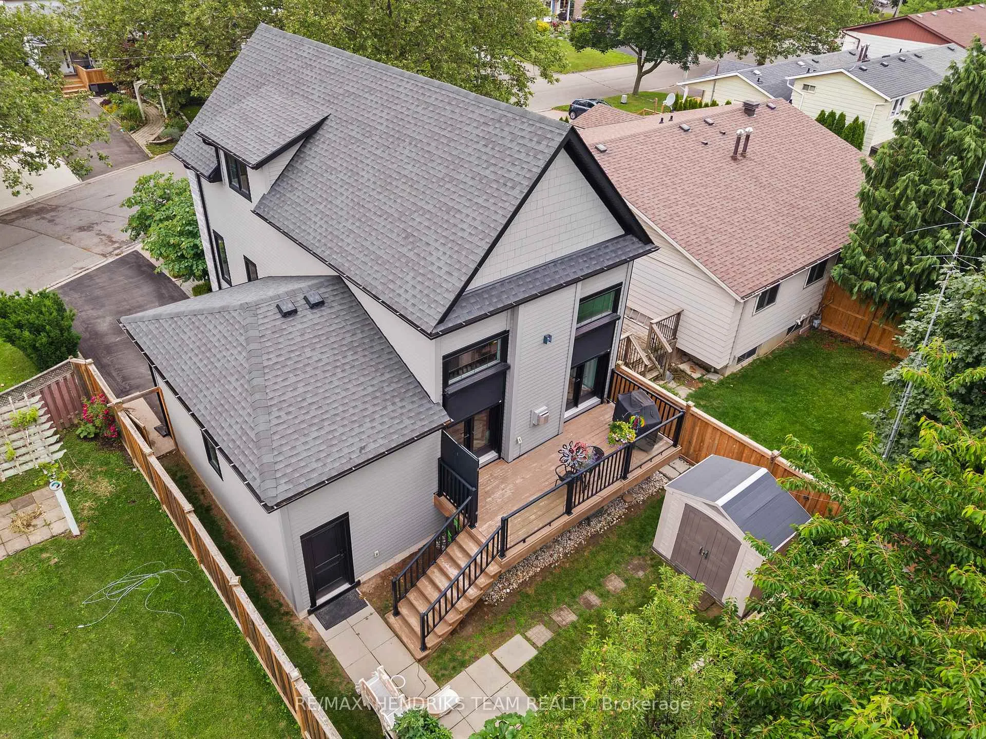 Photo 35 of 8 Stanmary Drive, St. Catharines, Fairview — HOMEH