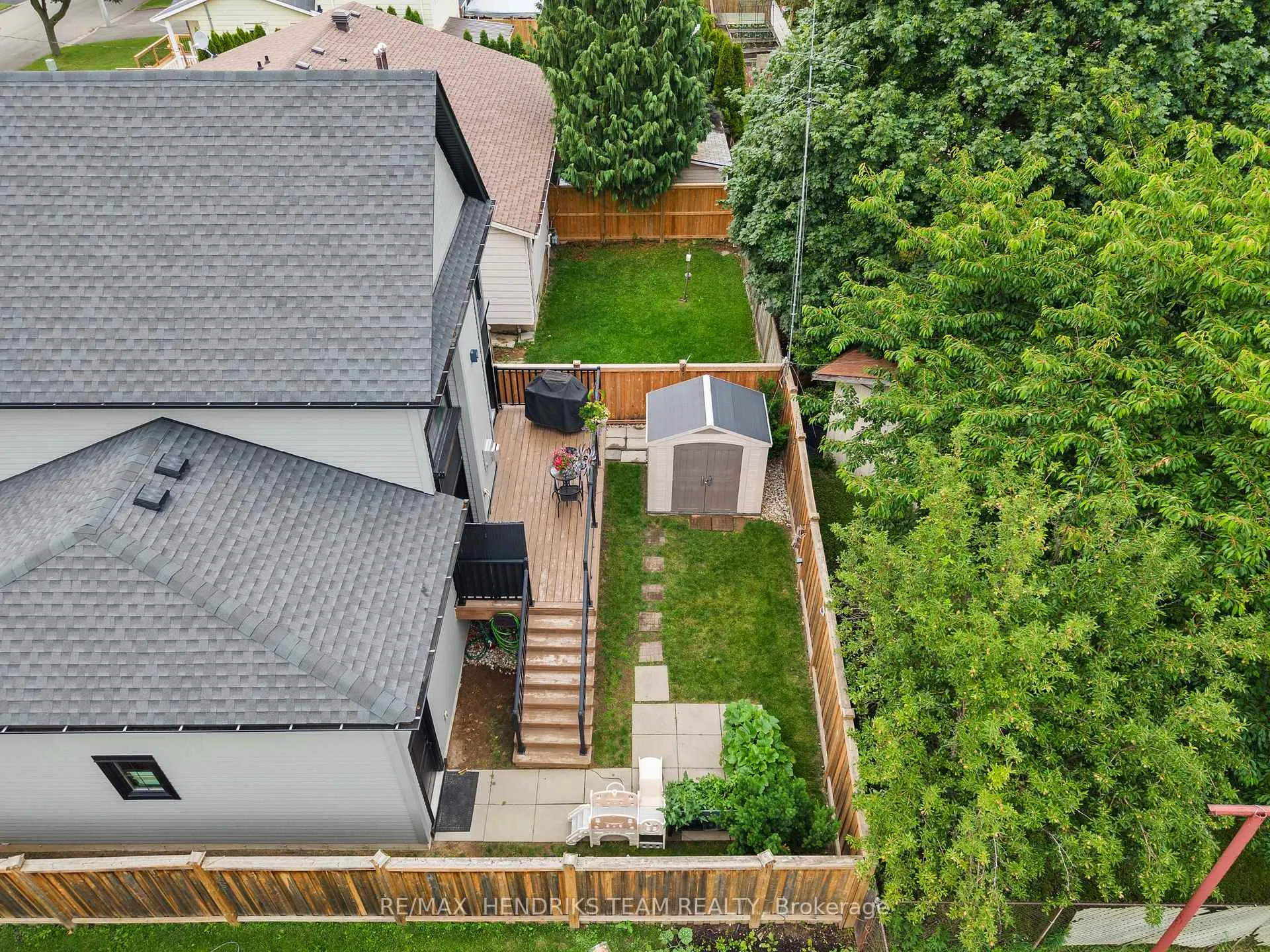 Photo 36 of 8 Stanmary Drive, St. Catharines, Fairview — HOMEH