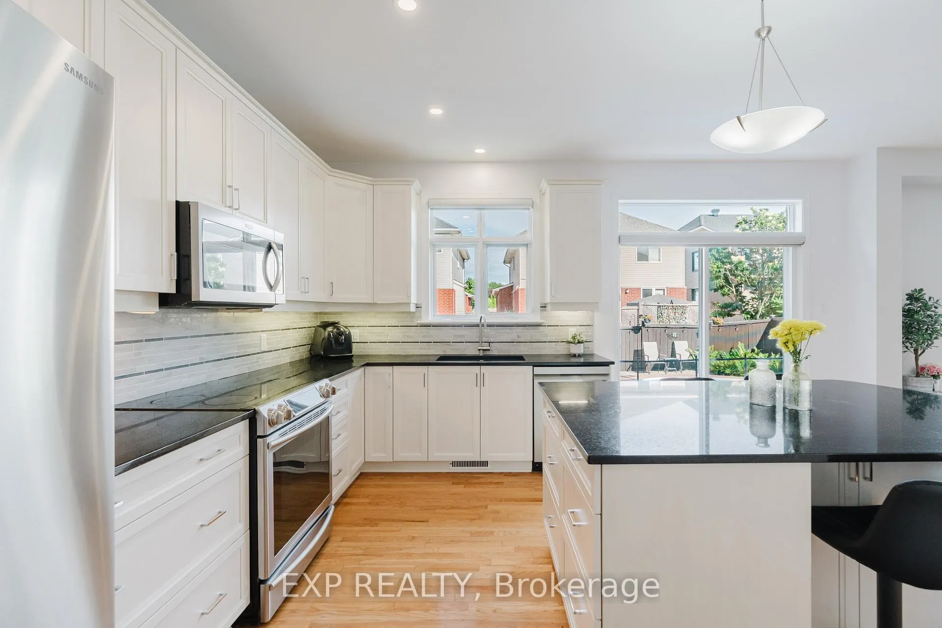 Photo 9 of 4565 Sugar Maple Drive, Ottawa, Riverside South/Gloucester Glen — HOMEH
